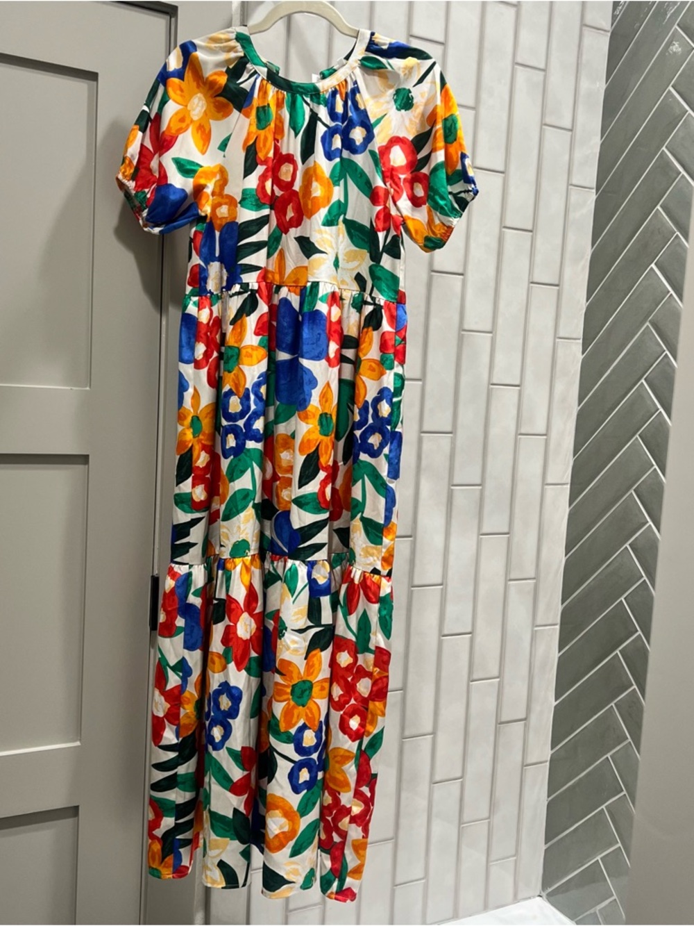 TCEC White Maxi Dress with Multicolor Floral Print (Blue, Red, Yellow, Green)